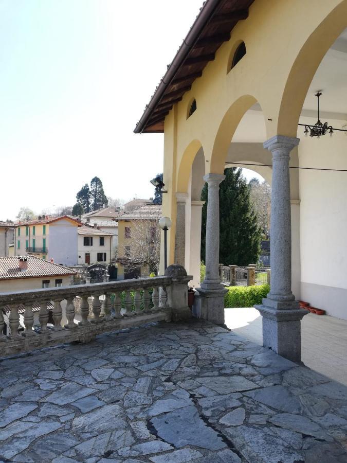 Residenza Santa Valeria Hotell Caglio Eksteriør bilde
