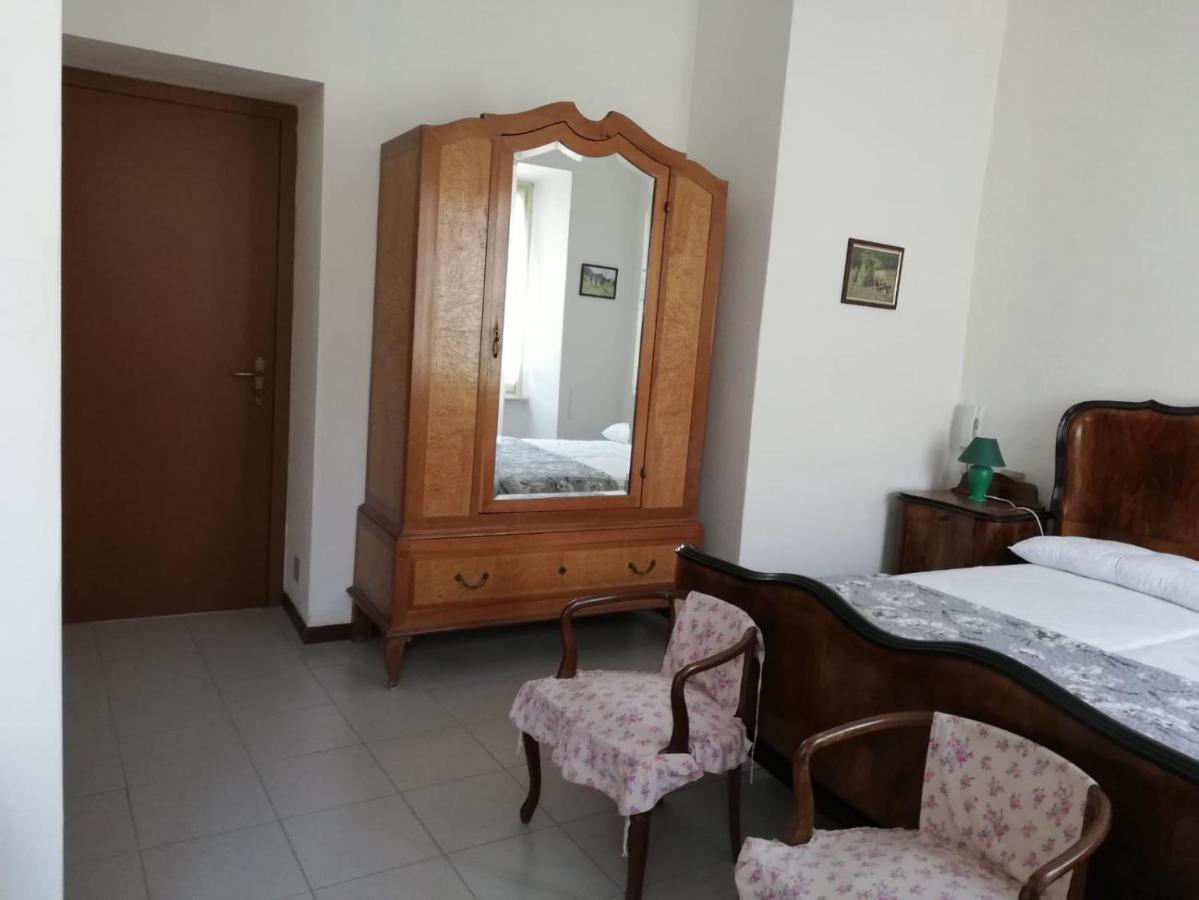Residenza Santa Valeria Hotell Caglio Eksteriør bilde