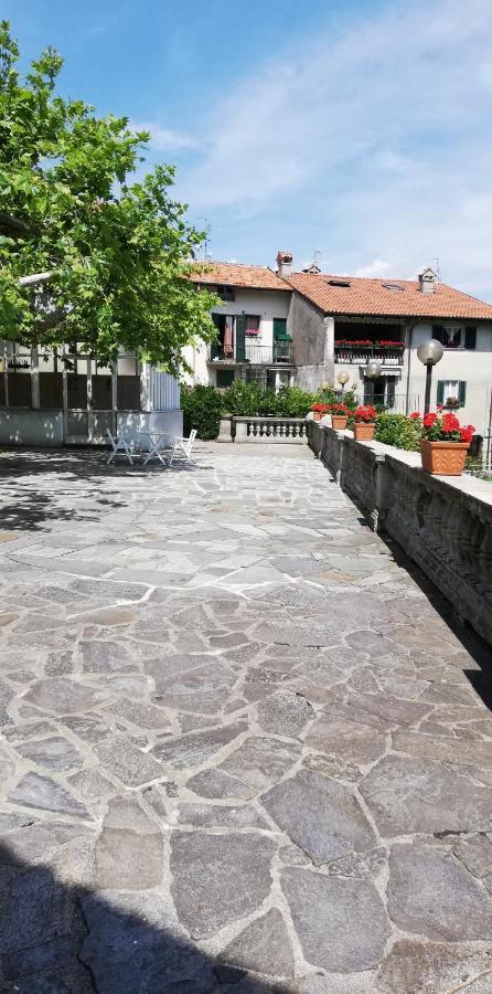 Residenza Santa Valeria Hotell Caglio Eksteriør bilde