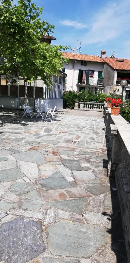 Residenza Santa Valeria Hotell Caglio Eksteriør bilde